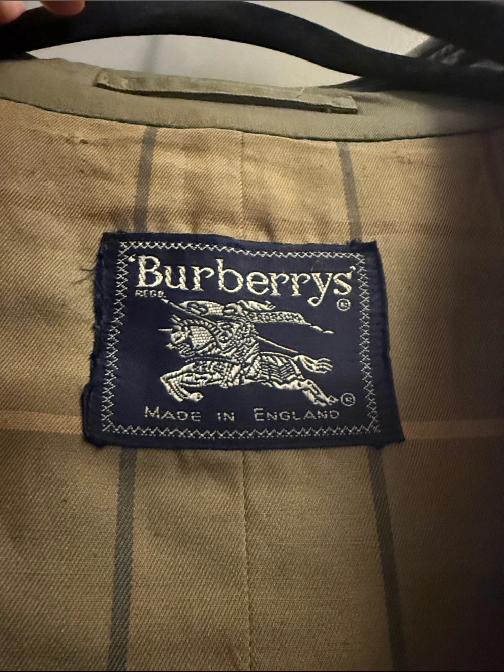 Burberry army green Women's Trench Coat with Belt - Picture 3 of 5